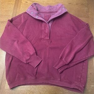 Women’s Aerie Getaway Maroon Pullover Sweatshirt with snap quarter front size S